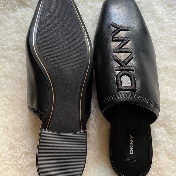 DKNY Black Mules Size 10 - Picture 5 of 15